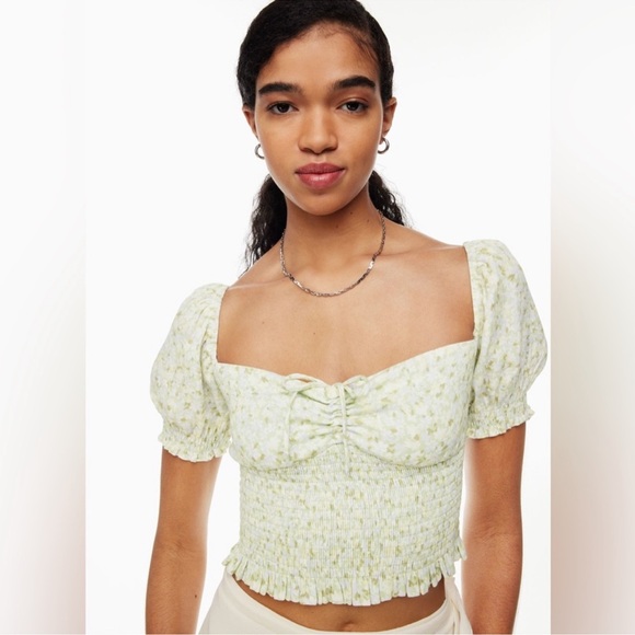 Aritzia Sunday Best Sinatra Blouse - Floral Sage Smocked Puff-sleeve Top - Picture 2 of 11